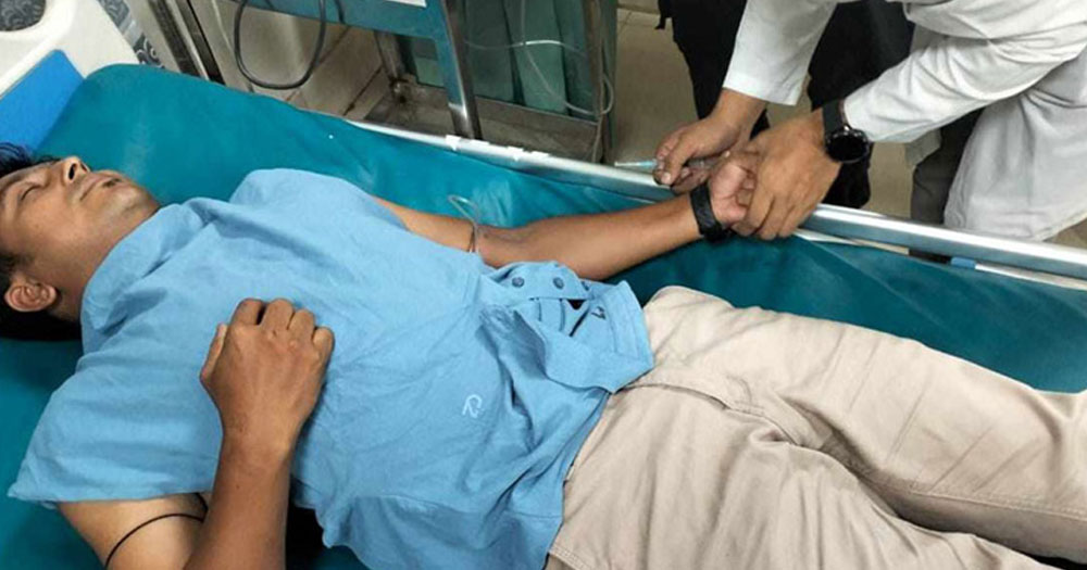 যাত্রী হয়রানির চিত্র তুলে ধরতে গিয়ে হামলার শিকার সাংবাদিক