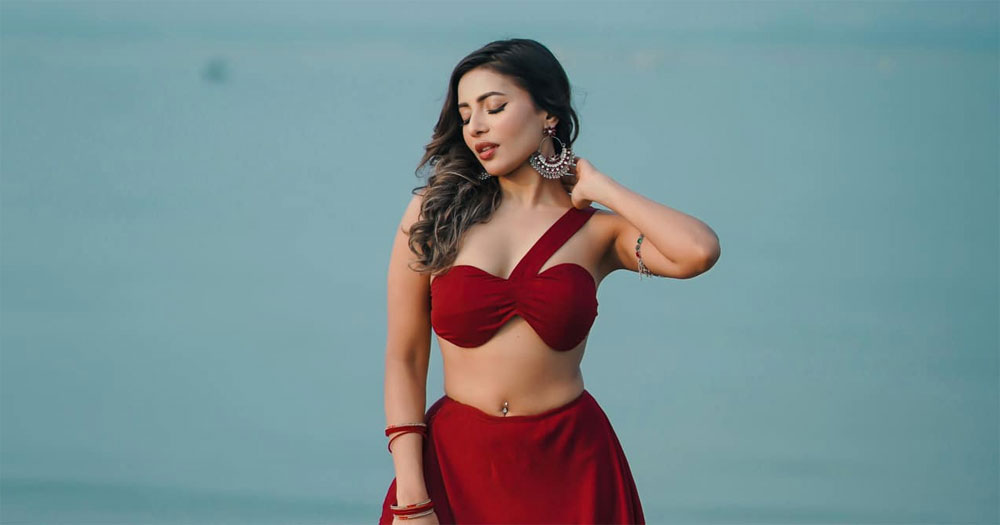 ছ্যাঁকা খাওয়ার পর বিশ্বাস হারিয়েছি বাংলাদেশি ছেলেদের প্রতি