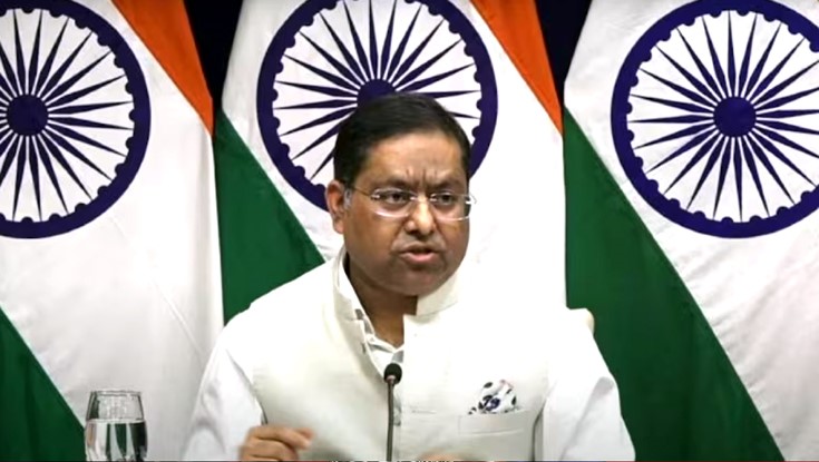 বাংলাদেশিদের উল্লেখযোগ্যসংখ্যক ভারতীয় ভিসা দেওয়া হচ্ছে : রণধীর জয়সওয়াল