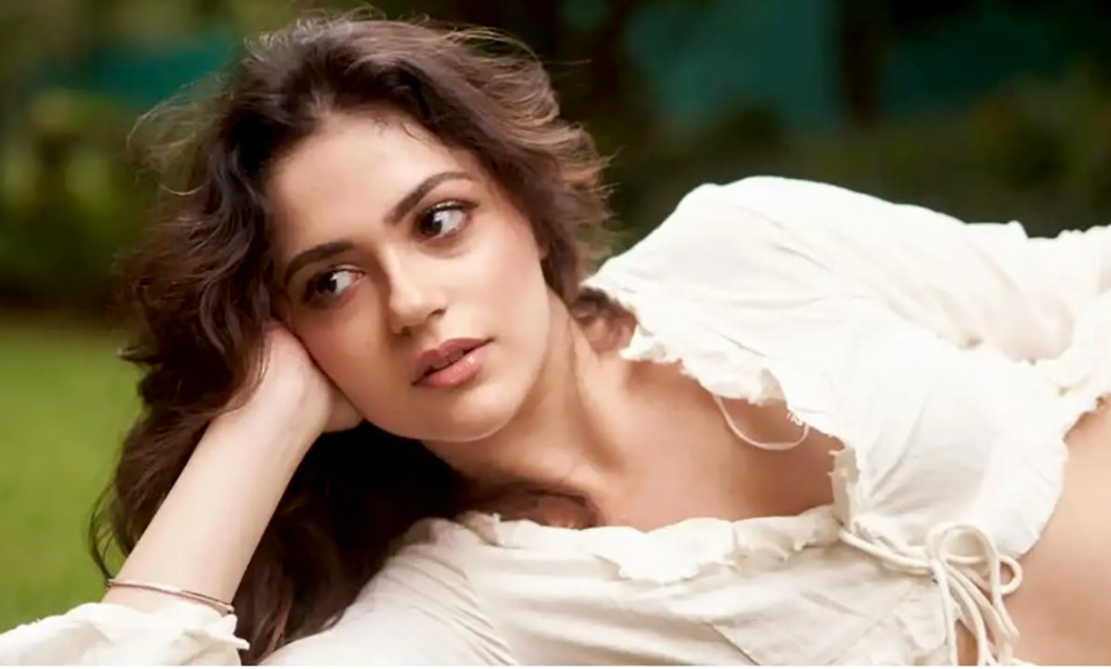 অনিত পাড্ডাকে বন্ধুরা বলেন ‘বিউটি উইথ ব্রেন’