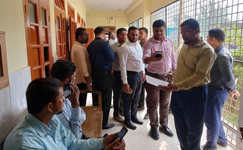 চিকিৎসকের সঙ্গে দেখা করতে পারবেন না ওষুধ কোম্পানির প্রতিনিধিরা