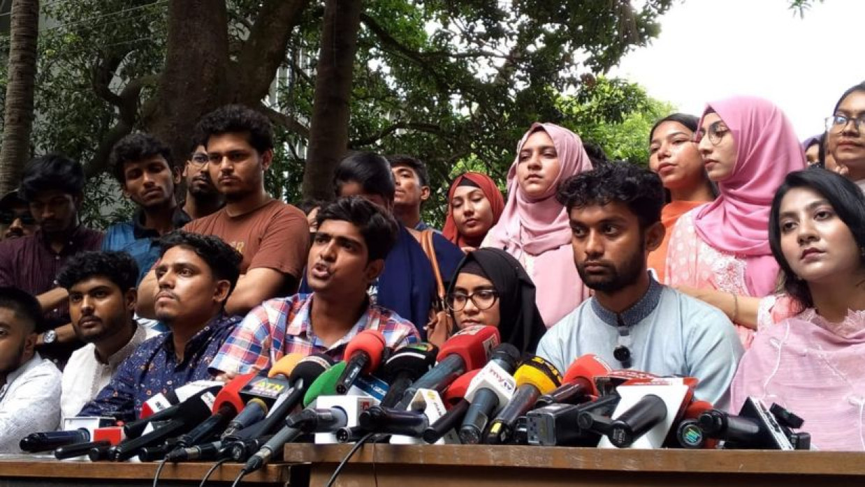 সাত কলেজ শিক্ষার্থীদের আল্টিমেটাম, ফের আন্দোলনের হুশিয়ারি