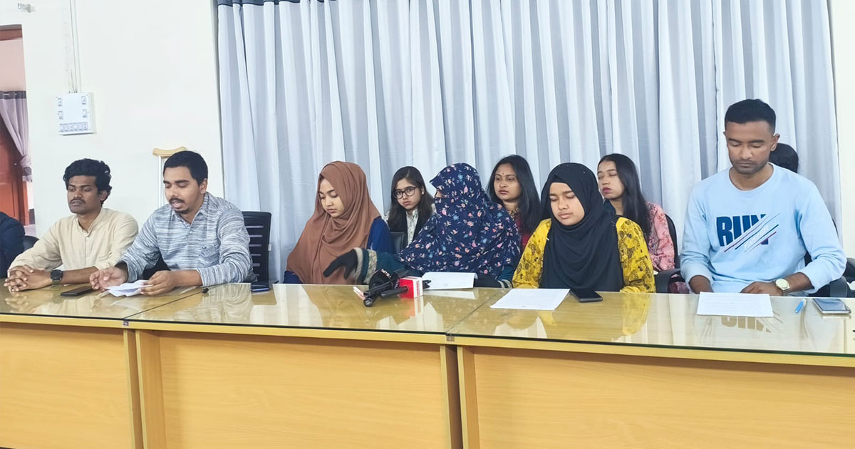 রাকসুর উদ্যোগে মাসব্যাপী হলভিত্তিক 'মানসিক স্বাস্থ্য ক্যাম্পেইন'