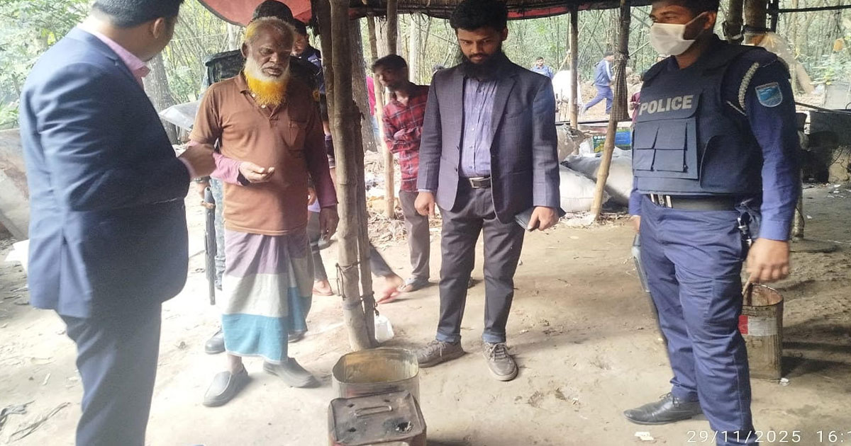 রাজবাড়ীতে ভেজাল গুড় কারখানা মালিককে তিন বছরের সশ্রম কারাদণ্ড ও ১ লাখ টাকা জরিমানা