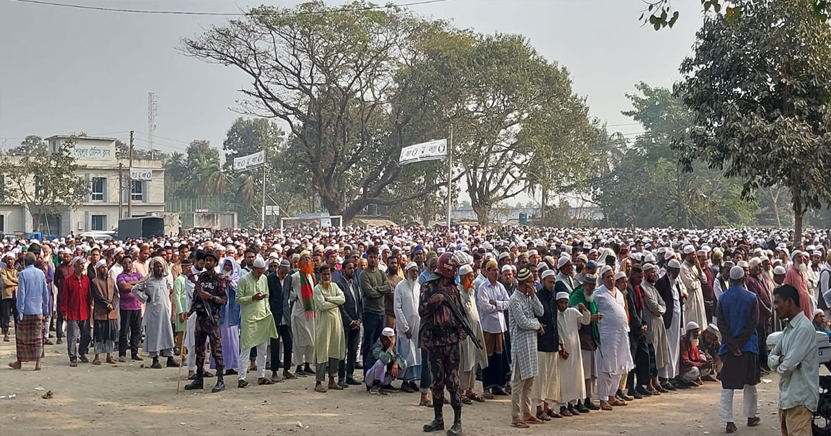 শেরপুর-৩ আসনের এমপি প্রার্থী জেলা জামায়াতের সেক্রেটারি নুরুজ্জামান বাদলের প্রথম জানাজা অনুষ্ঠিত