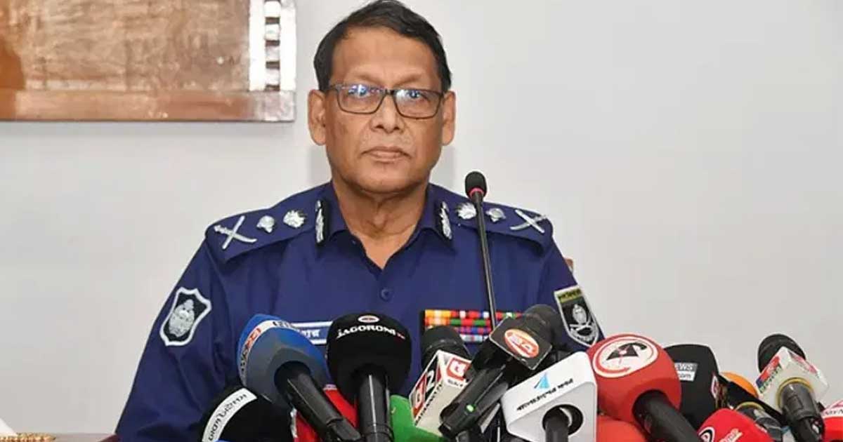 লুট হওয়া ২ হাজার ৩৩০টি অস্ত্র এখনো উদ্ধার হয়নি: আইজিপি