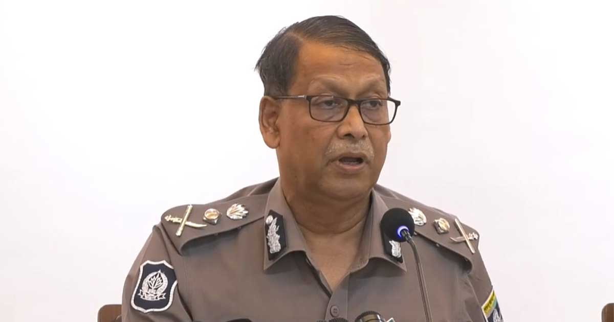 পদত্যাগ করছেন আইজিপি বাহারুল আলম