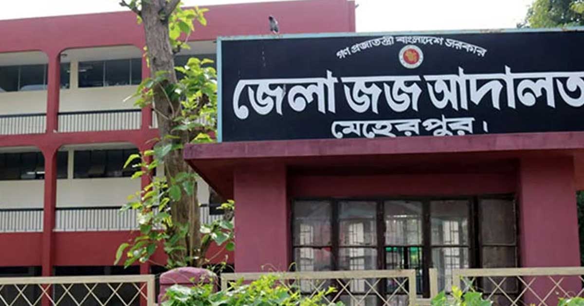 বিচার চলাকালে আদালতে পাথর নিক্ষেপ, যুবক গ্রেপ্তার