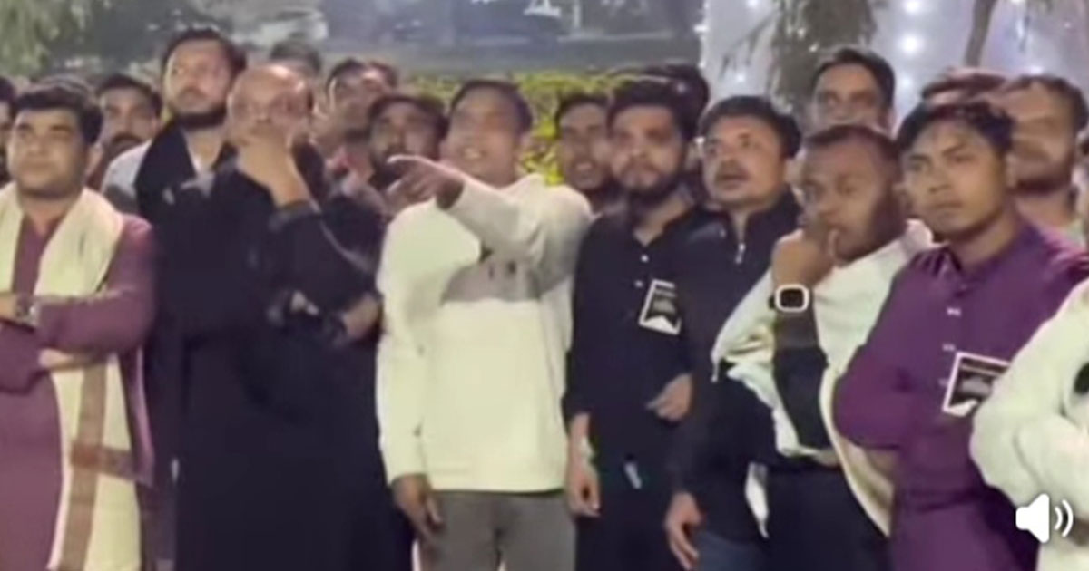জিয়াউর রহমানের নাম না বলায় ইবিতে ছাত্র দলের বাধা, পুনরায় মোনাজাত