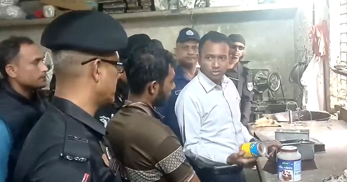 জয়পুরহাটে তিনটি প্রতিষ্ঠানকে ১ লাখ ১০ হাজার টাকা জরিমানা
