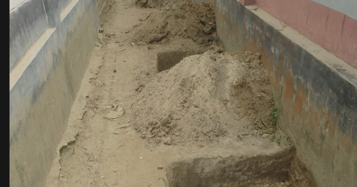 ঝিনাইগাতীতে রাস্তা বন্ধ করে বাউন্ডারি নির্মাণের অভিযোগ
