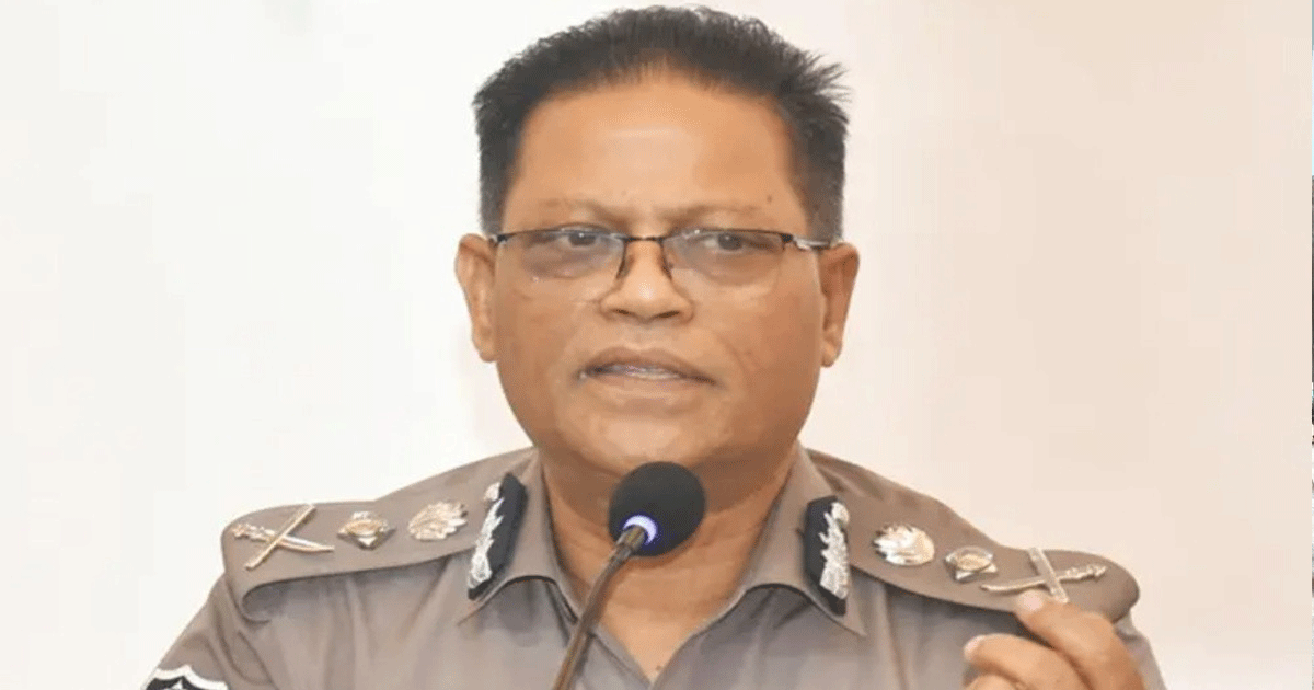 আইজিপির নামে বিভ্রান্তিকর মন্তব্য ছড়ানোর ঘটনা, সতর্ক করল পুলিশ