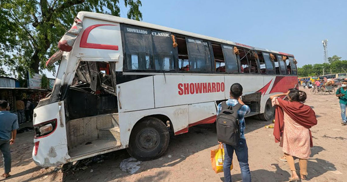 পদ্মায় বাস ডুবি: সেই পরিবহনের রেজিস্ট্রেশন স্থগিত