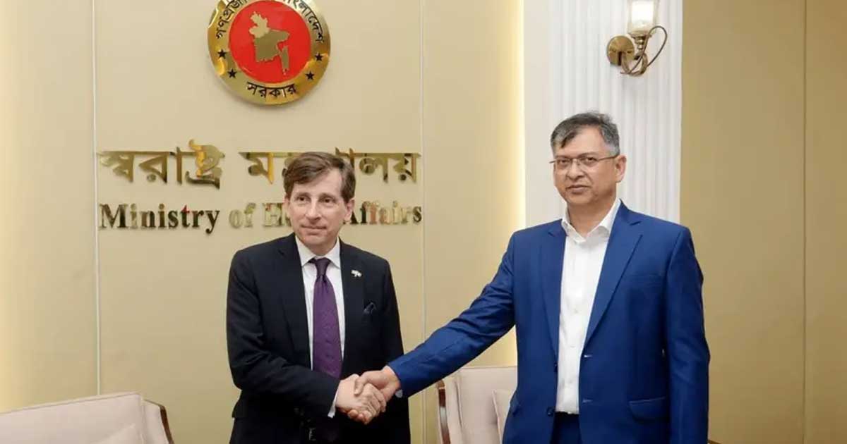 পুলিশের সংস্কার ও সক্ষমতা বৃদ্ধিতে ফ্রান্সের সহযোগিতা চাইলেন স্বরাষ্ট্রমন্ত্রী
