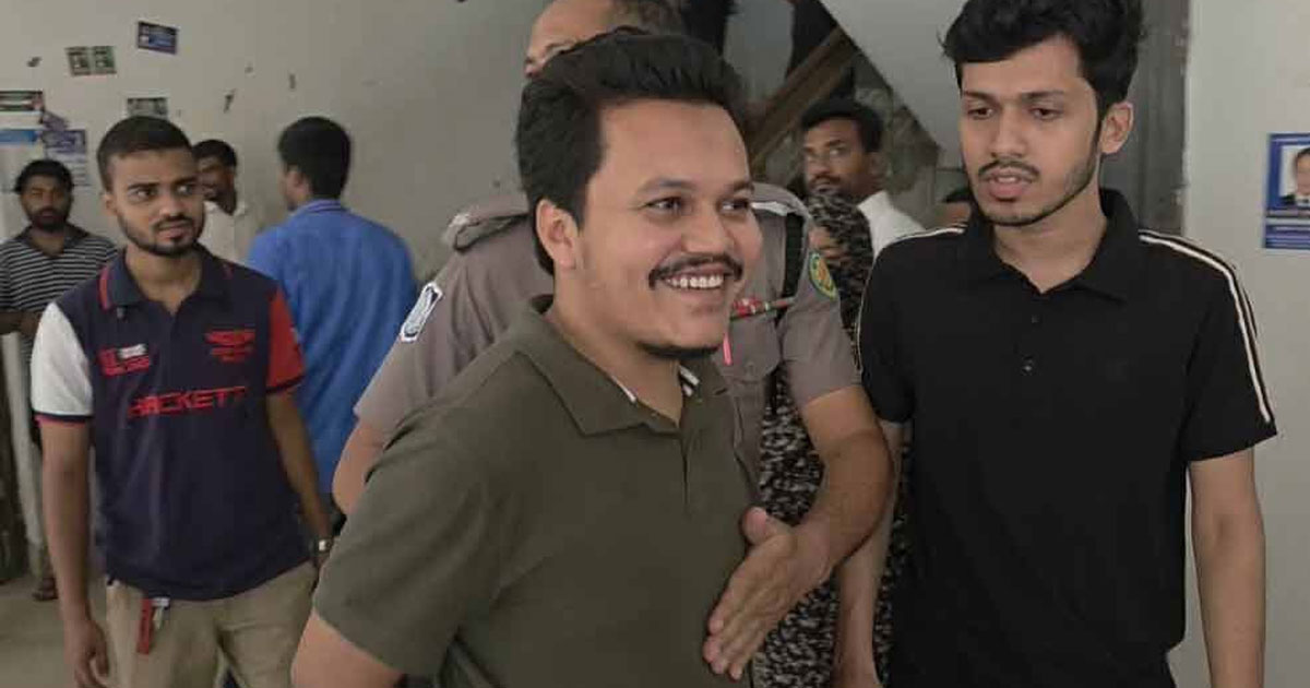 শাহবাগে গ্রেপ্তার ঢাবি ছাত্রলীগ নেতাসহ ২ জন রিমান্ডে