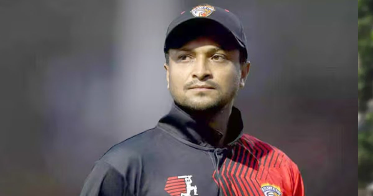 ‘বলেছে, এক কোটি টাকা দিলে আমার নাম কেস থেকে উঠিয়ে দেবে’