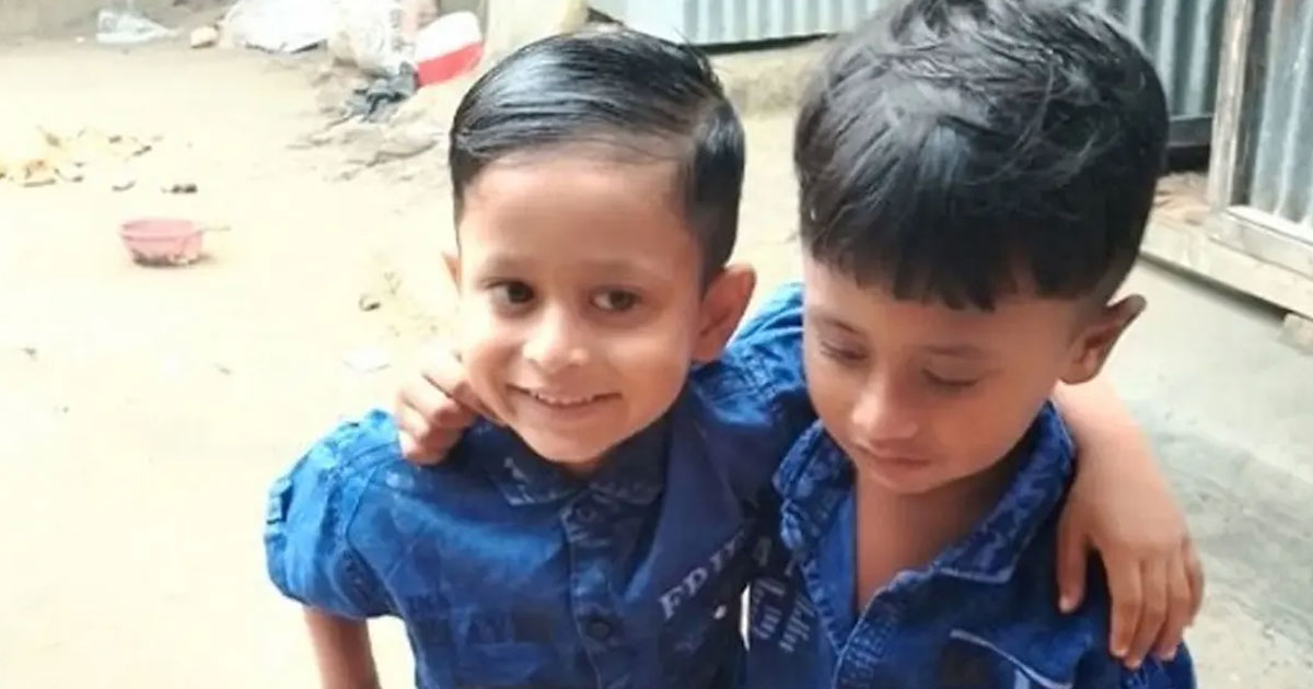ফুটবল তুলতে পুকুরে নেমে প্রাণ গেল দুই শিশুর