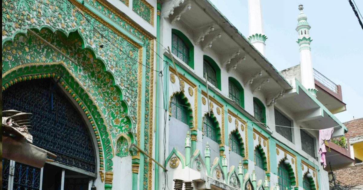 ভারতে ১৫ মসজিদে সিলগালা
