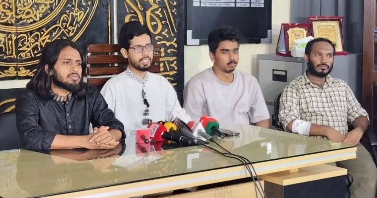 ছাত্রলীগের প্রতি মায়াকান্না দেখানো সাংবাদিকদের জড়ো করে ব্যবস্থা নেব: রাকসু ভিপি