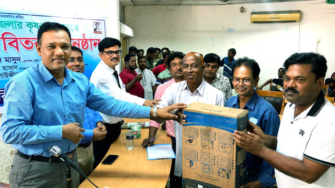 ‘কৃষকের সেবা সহজ করা ও ন্যায্যমূল্য নিশ্চিত করাই সরকারের মূল লক্ষ্য’