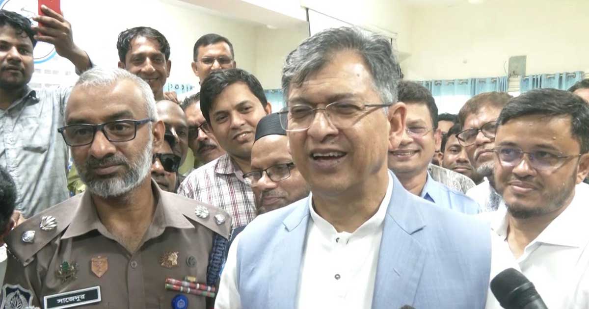 কিসের হাসিনা, কোথায় বক্তব্য দিয়েছে, চেহারা কেউ দেখেছে: প্রশ্ন স্বরাষ্ট্রমন্ত্রীর