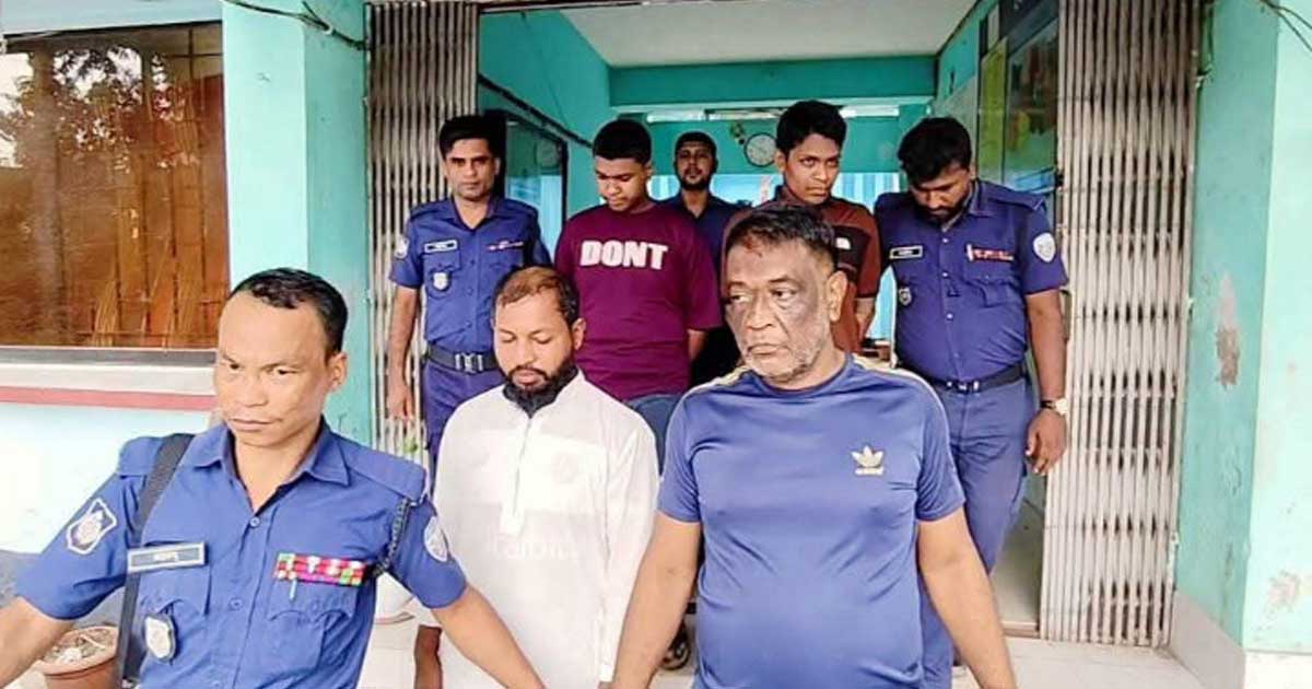 তরুণীদের দিয়ে পর্নো ভিডিও তৈরি: দম্পতিসহ ৫ জন গ্রেপ্তার