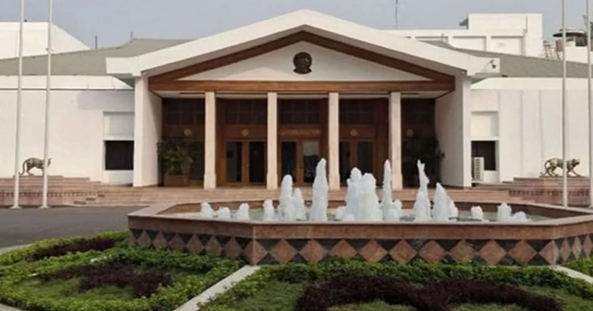 ঋণ নেওয়ার চেয়ে পরিশোধে গুরুত্ব সরকারের