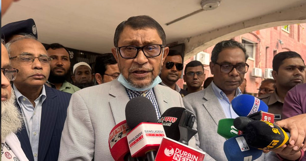 জেলা হাসপাতালে ১০ ও মেডিক্যাল কলেজে ৫০ ডায়ালিসিস মেশিন বসাবে সরকার: স্বাস্থ্যমন্ত্রী