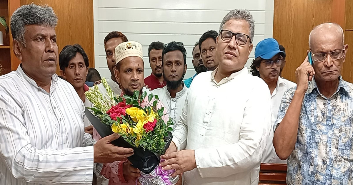 ভাঙ্গা পৌর ছাত্র লীগের সভাপতির নেতৃত্বে শতাধিক নেতাকর্মী বিএনপিতে যোগদান