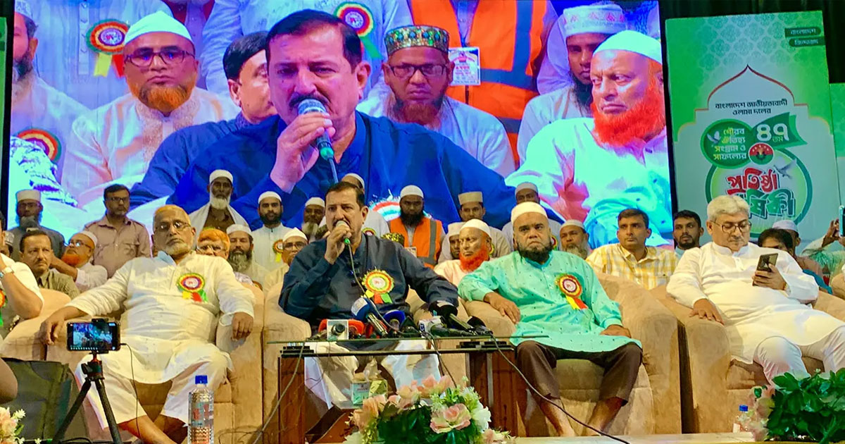 দিল্লির ইশারায় যারা কাজ করছে, তারা শয়তানের দোসর: ভূমিমন্ত্রী