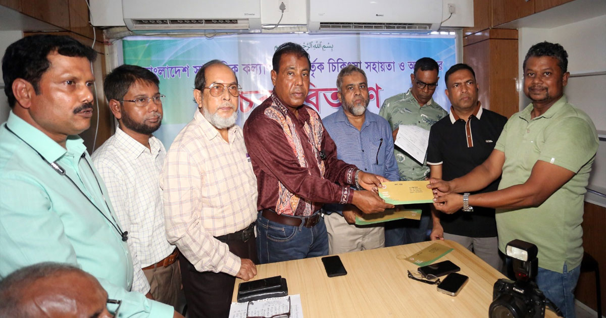 গুড়ার উন্নয়নে সাংবাদিকদের ভূমিকা রাখতে হবে: এমপি বাদশা