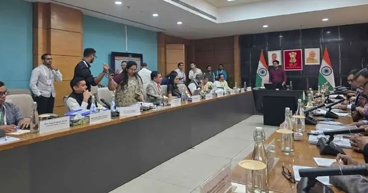 নিষেধাজ্ঞা প্রত্যাহারে বাংলাদেশ-ভারতের ঐকমত্য
