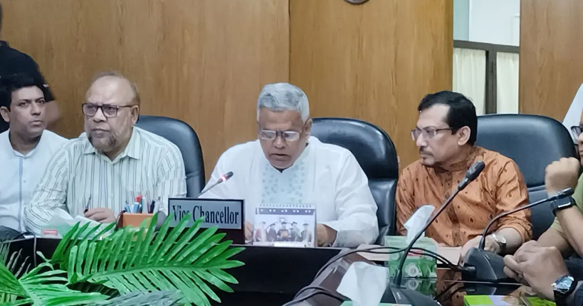 রাবিতে সাংবাদিক পেটানোর ঘটনায় ৪ জনের ছাত্রত্ব বাতিলের সুপারিশ