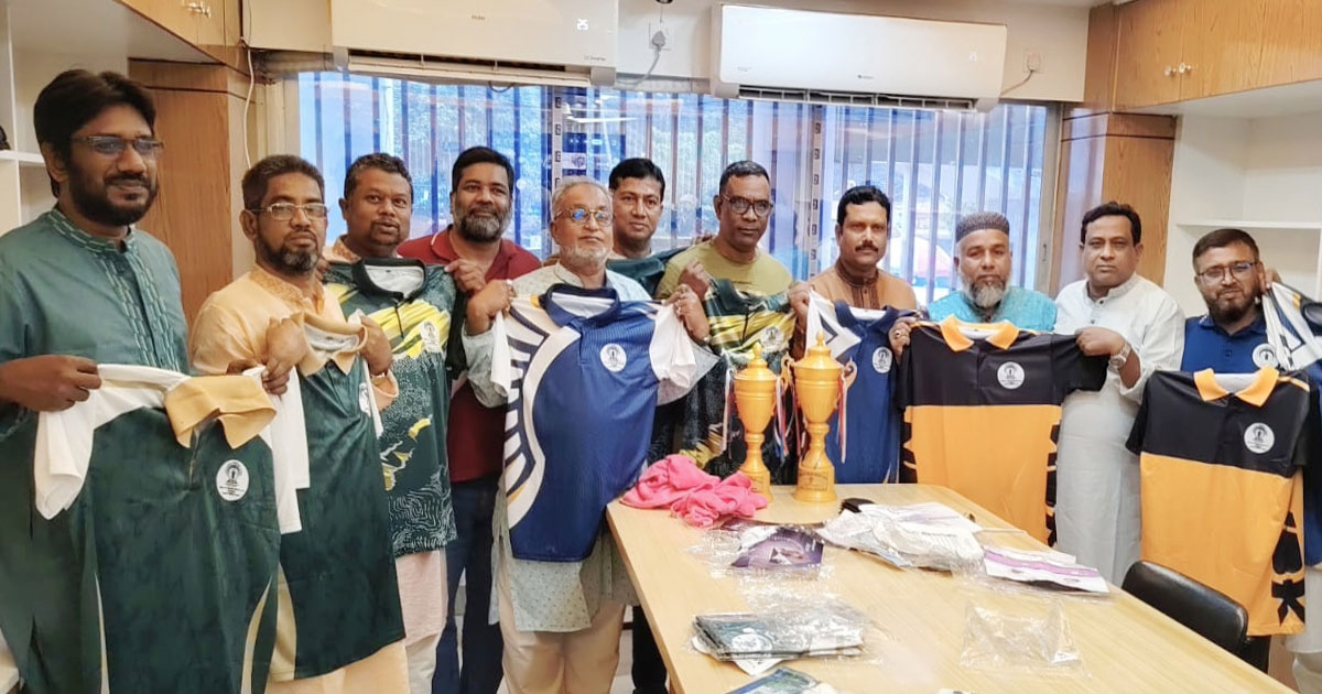 সাংবাদিক ইউনিয়ন বগুড়ার মিডিয়া কাপ টি-টেন ক্রিকেট টুর্নামেন্টের ট্রফি ও জার্সি উন্মোচন