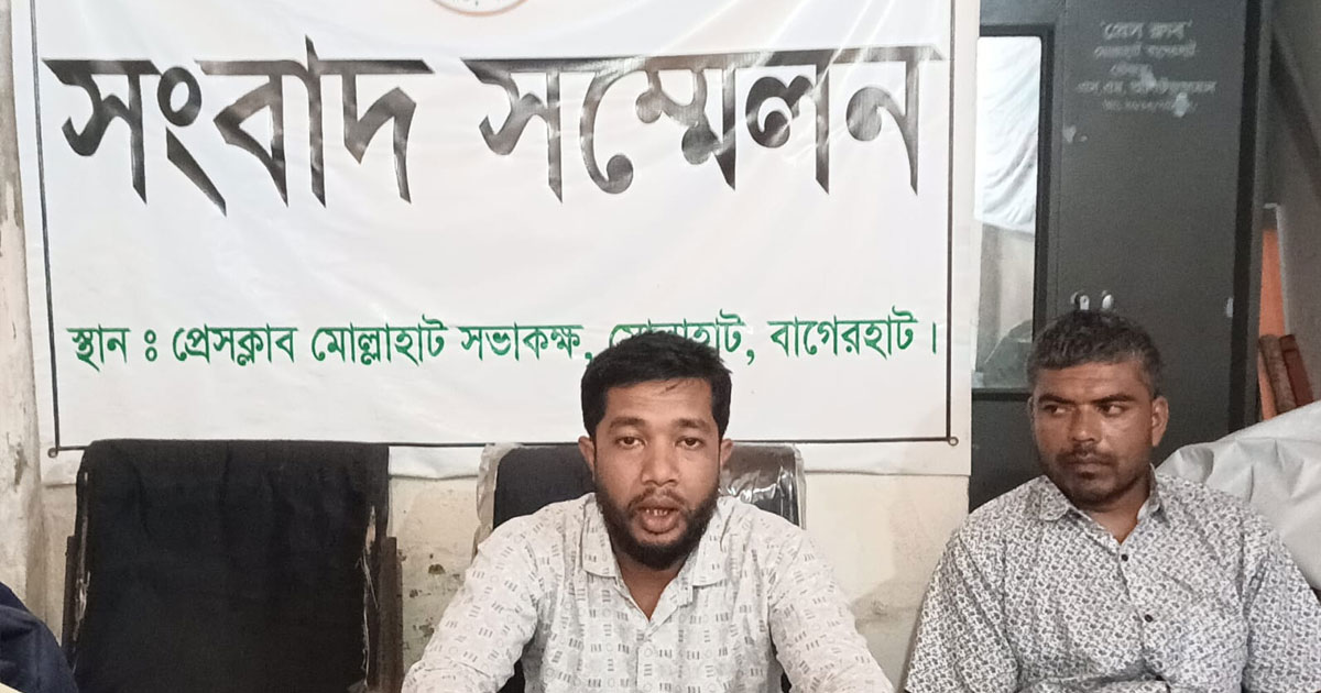 মোল্লাহাটে মুদি দোকানে অগ্নিসংযোগের অভিযোগ