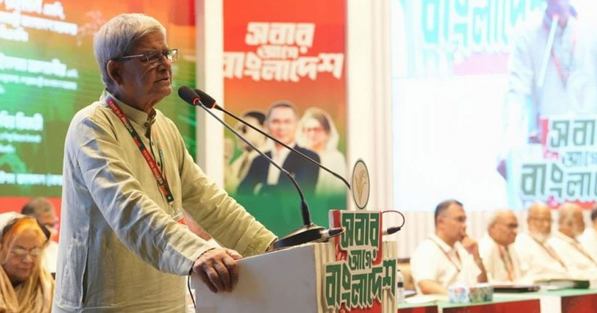 দেশকে ধ্বংসস্তূপ থেকে টেনে তোলাই বিএনপির নতুন চ্যালেঞ্জ: মির্জা ফখরুল