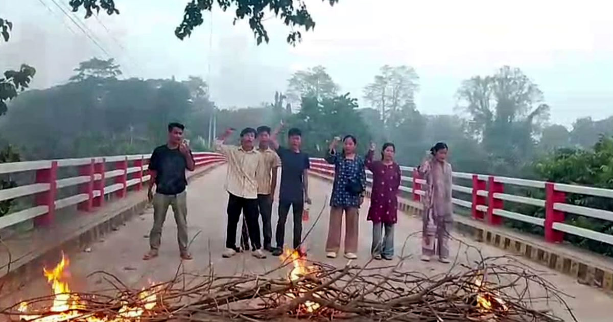সাজেকে চলছে ইউপিডিএফের আধাবেলা অবরোধ