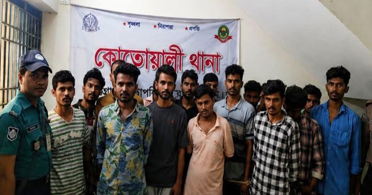 চট্টগ্রামে জানাজায় ‘জয় বাংলা’ স্লোগান, ১৯ কর্মী কারাগারে